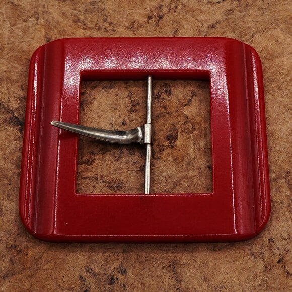 1950s Vintage Red Bakelite Square Belt Buckle Cherry Candy Apple Red - Picture 4 of 12